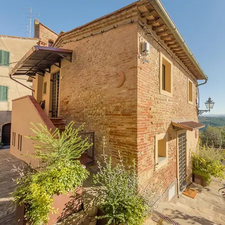 Сasa de vacaciones La Pecciolina *